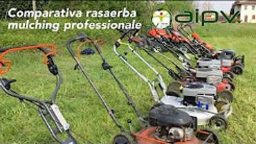 Comparative professional mulching lawnmower